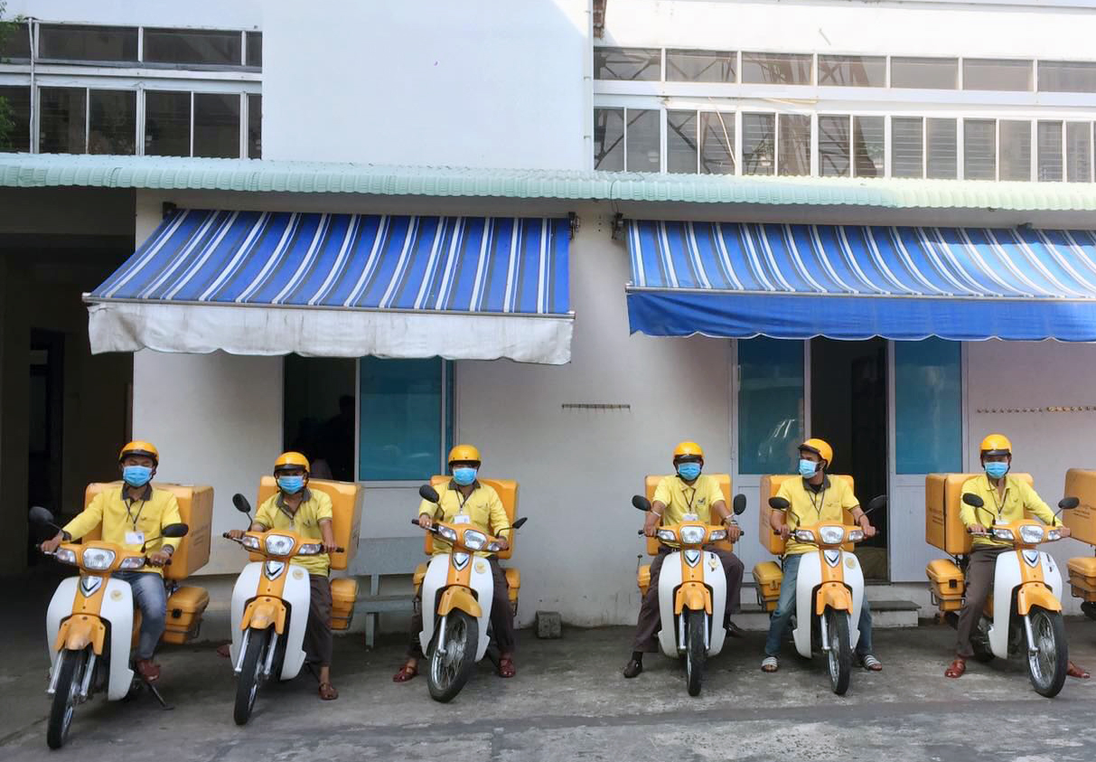 Bưu điện Việt Nam chuyển phát hàng đến điểm cách ly dịch Covid-19